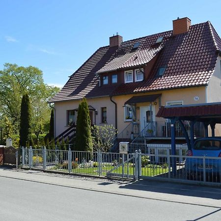 Апартаменты Ferienunterkuenfte Buggenthin Цинновиц Экстерьер фото